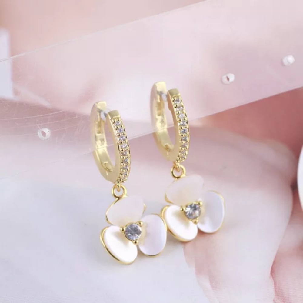 Kate Spade New York Shell Fritillary Flower Earrings Jewelry.